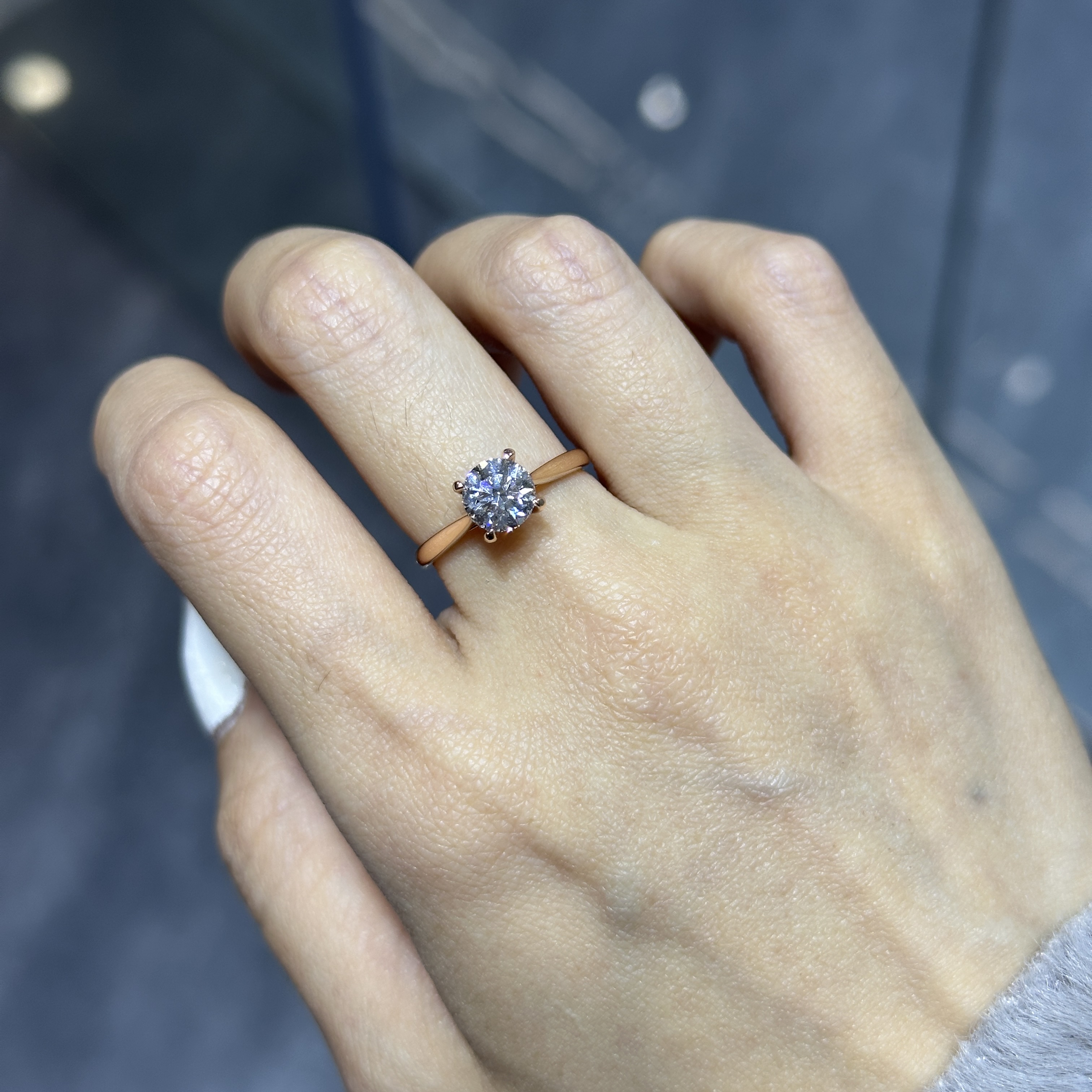 实验室培育钻石剪刀交叉四爪玫瑰金戒指送女友送老婆时尚简约