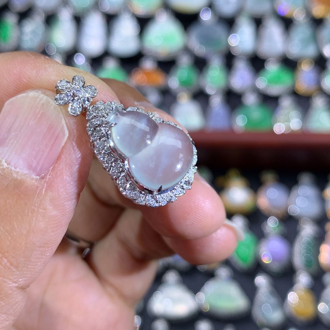 翡翠18K金镶嵌吊坠(不含链)