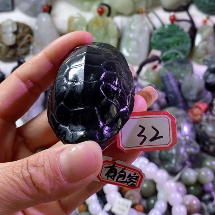 和田玉边角料未镶嵌