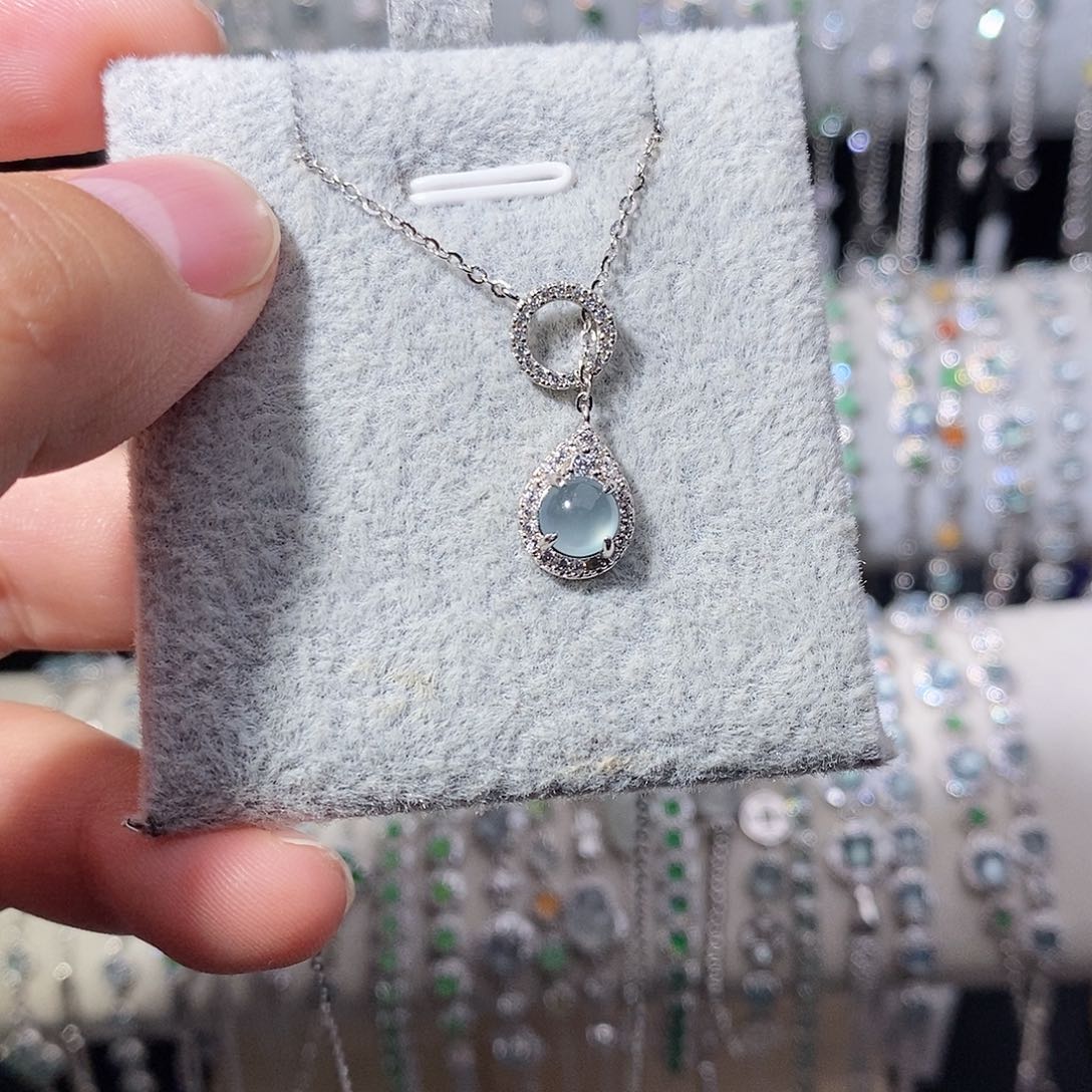 翡翠银S925镶嵌颈饰