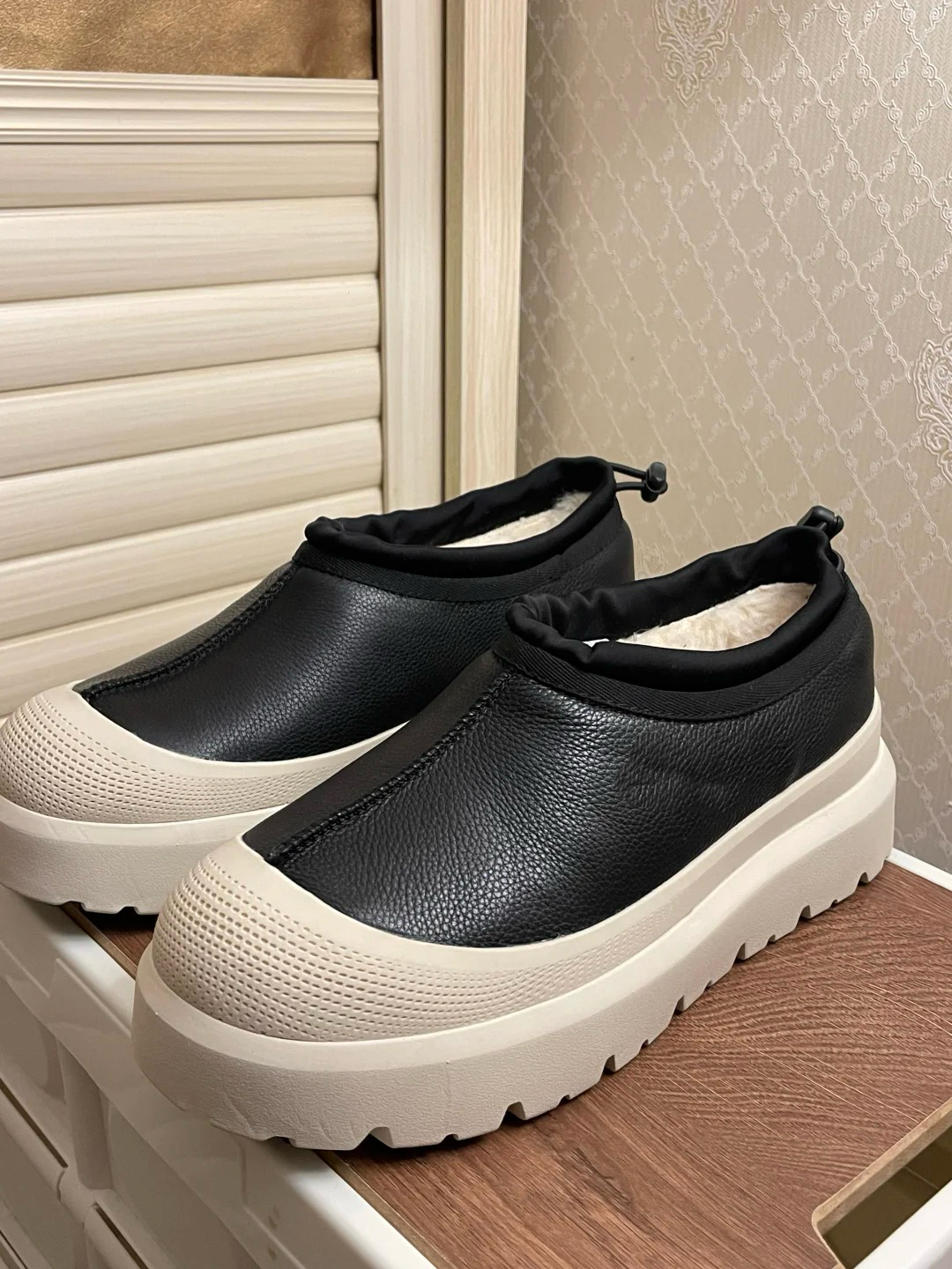 桑坡王一博荔枝纹保暖雪地靴极简风时尚雪地靴百搭平底短靴