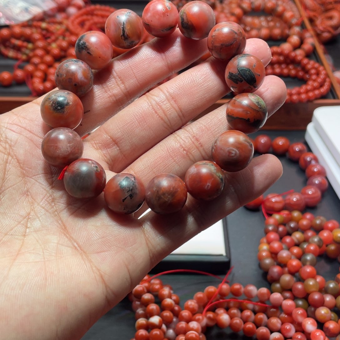 南红玛瑙手链未镶嵌