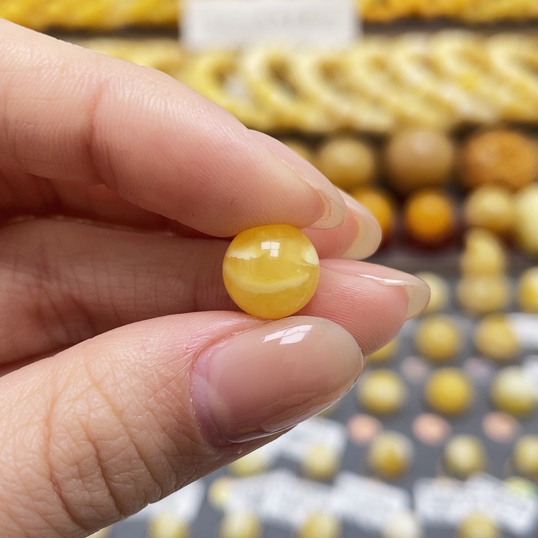琥珀裸石未镶嵌蜜蜡圆珠9.9mm微瑕