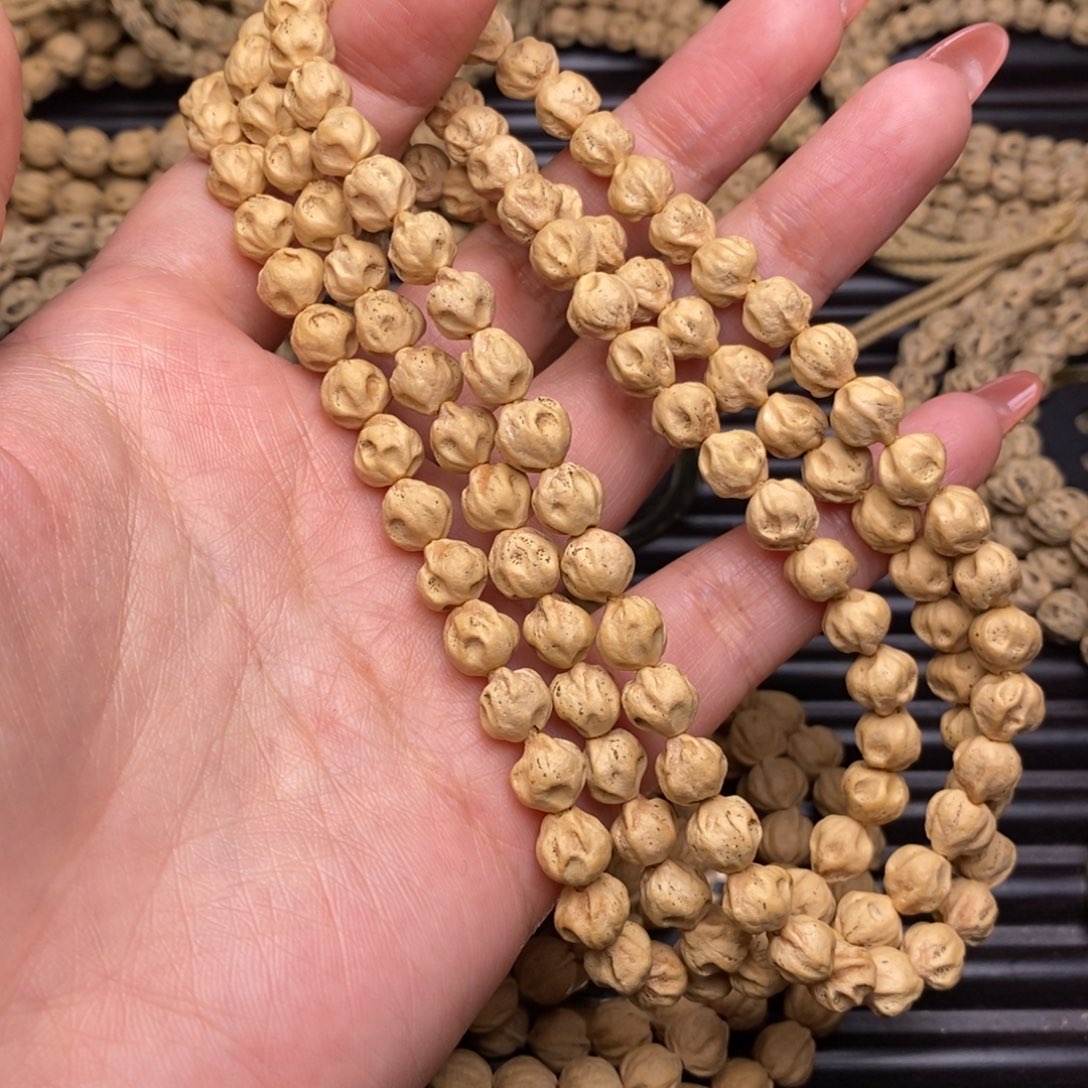 柏香籽/百香籽吊坠擒****生