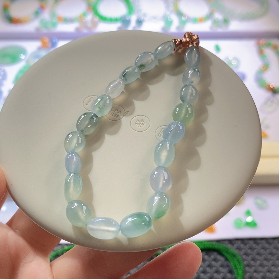 翡翠裸石冰胶手串