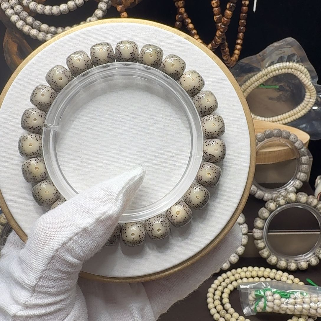 番****星月菩提手串黄金瞳大眼睛