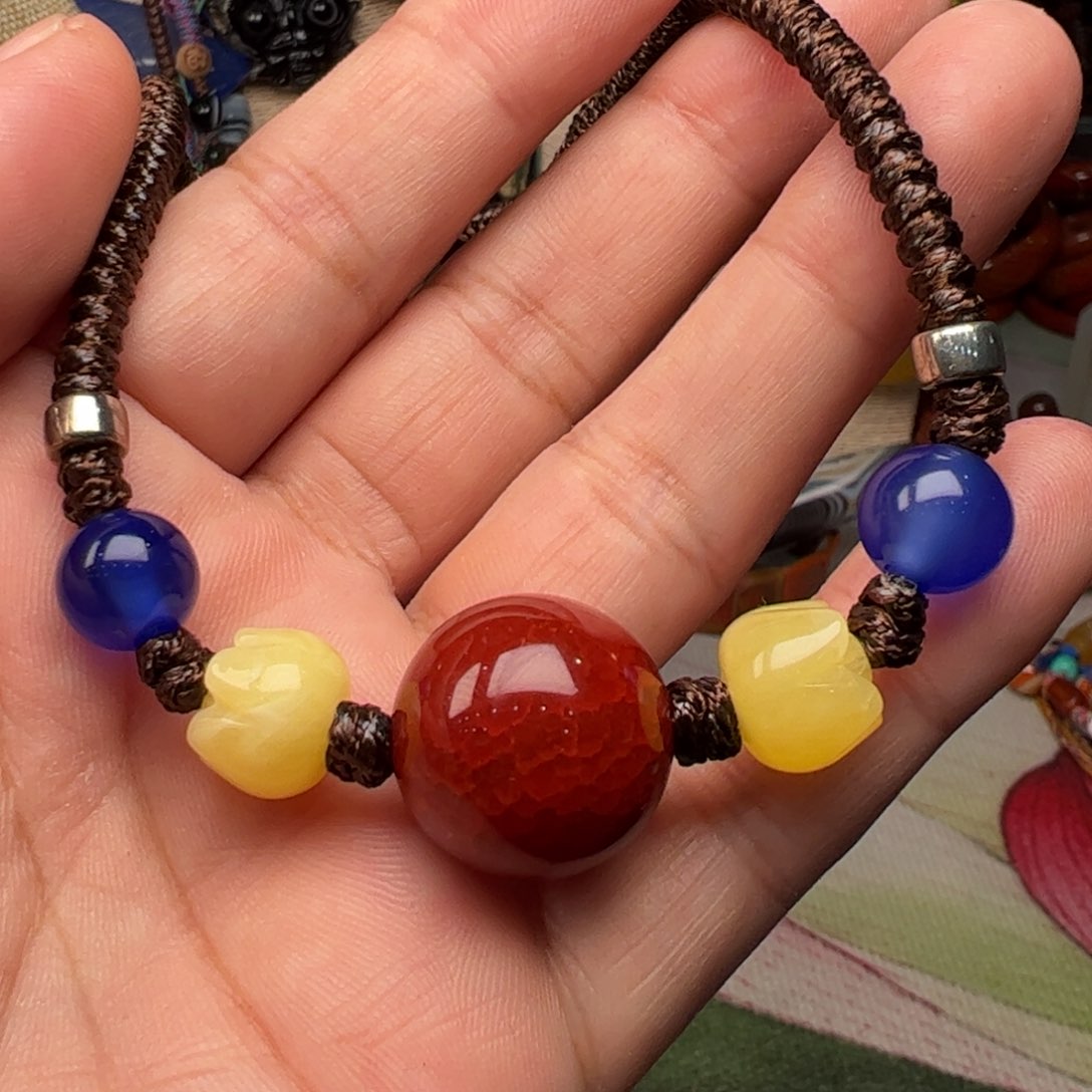 玛瑙/玉髓颈饰未镶嵌