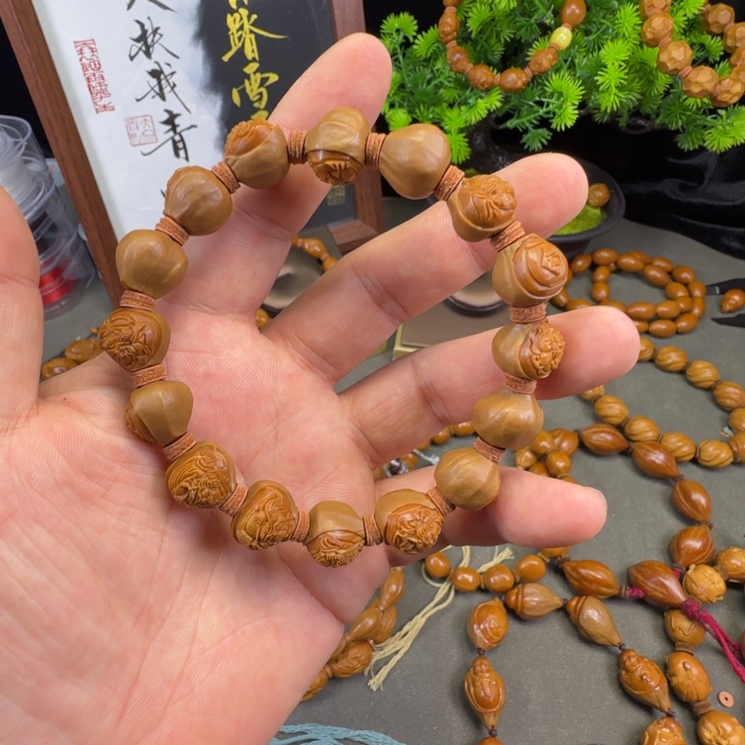 手串/手链橄榄核包衣钟馗