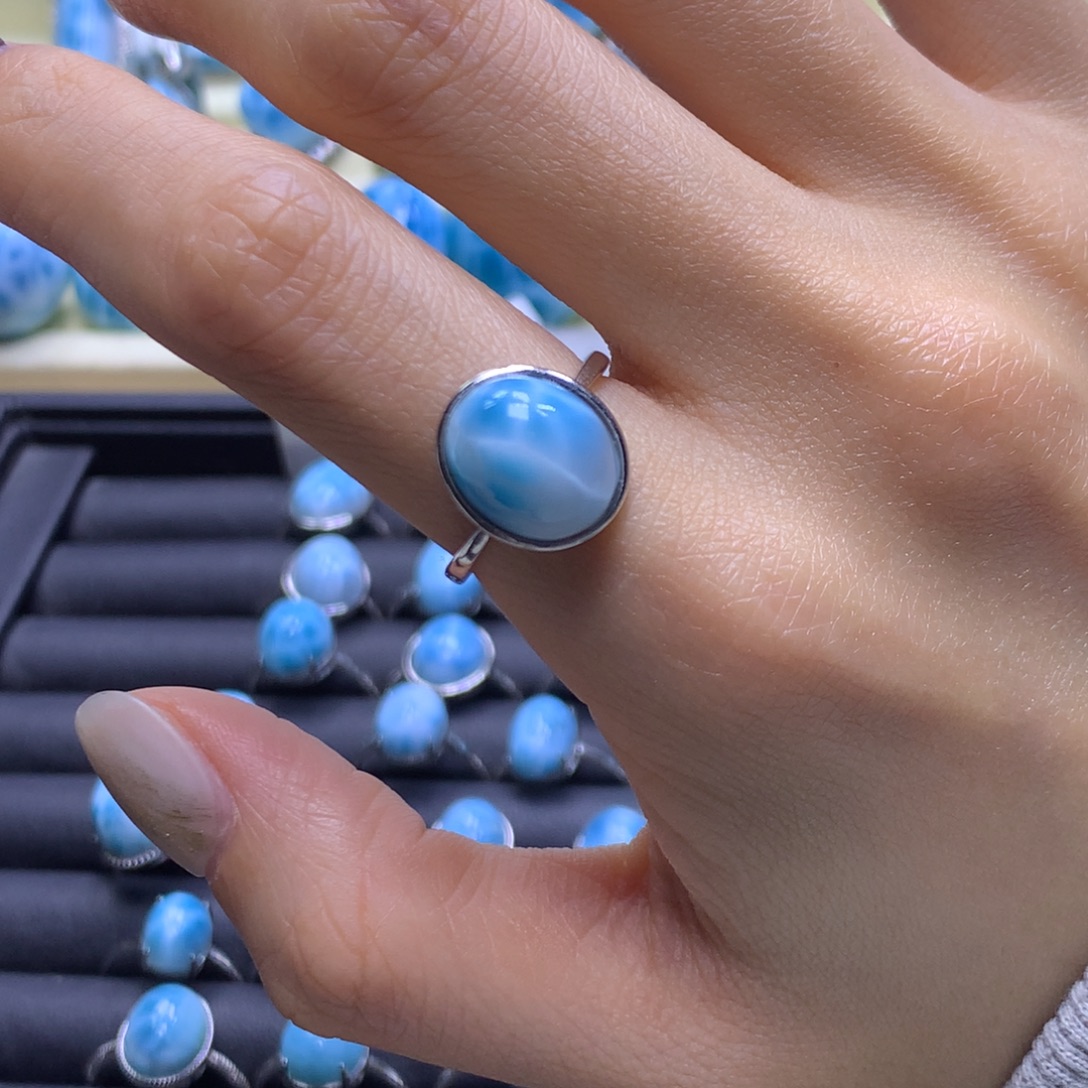 针钠钙石（海纹石）未镶嵌戒指蛋面戒指色差略异