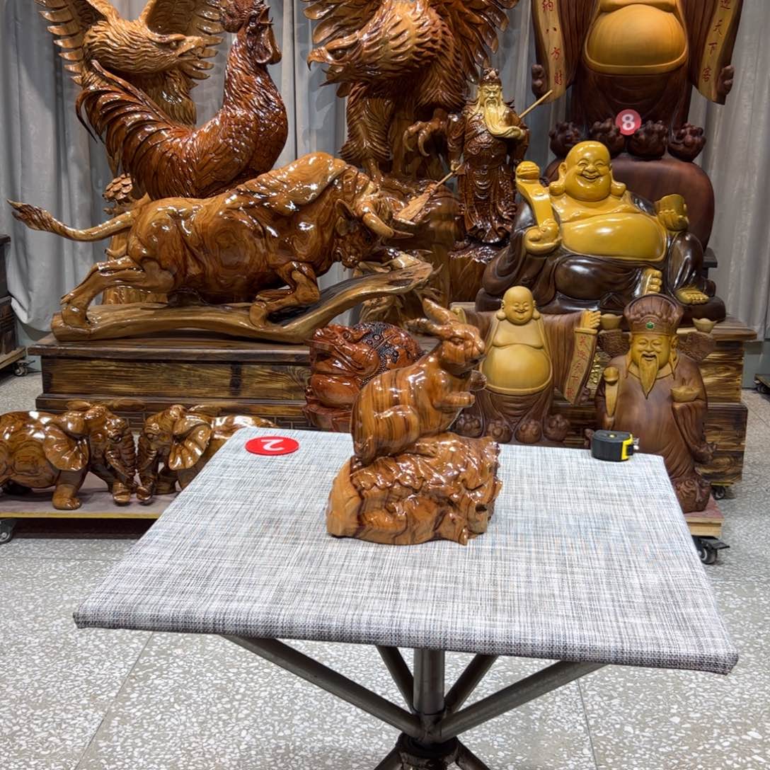 许****香樟木实木根雕摆件兔子