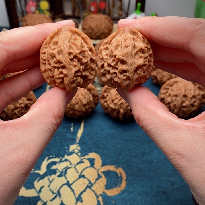 文玩核桃把件31苹果园