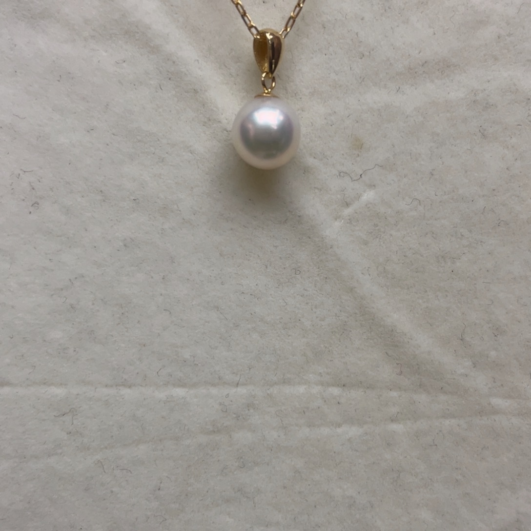 18K金镶嵌海水珍珠吊坠(赠链)