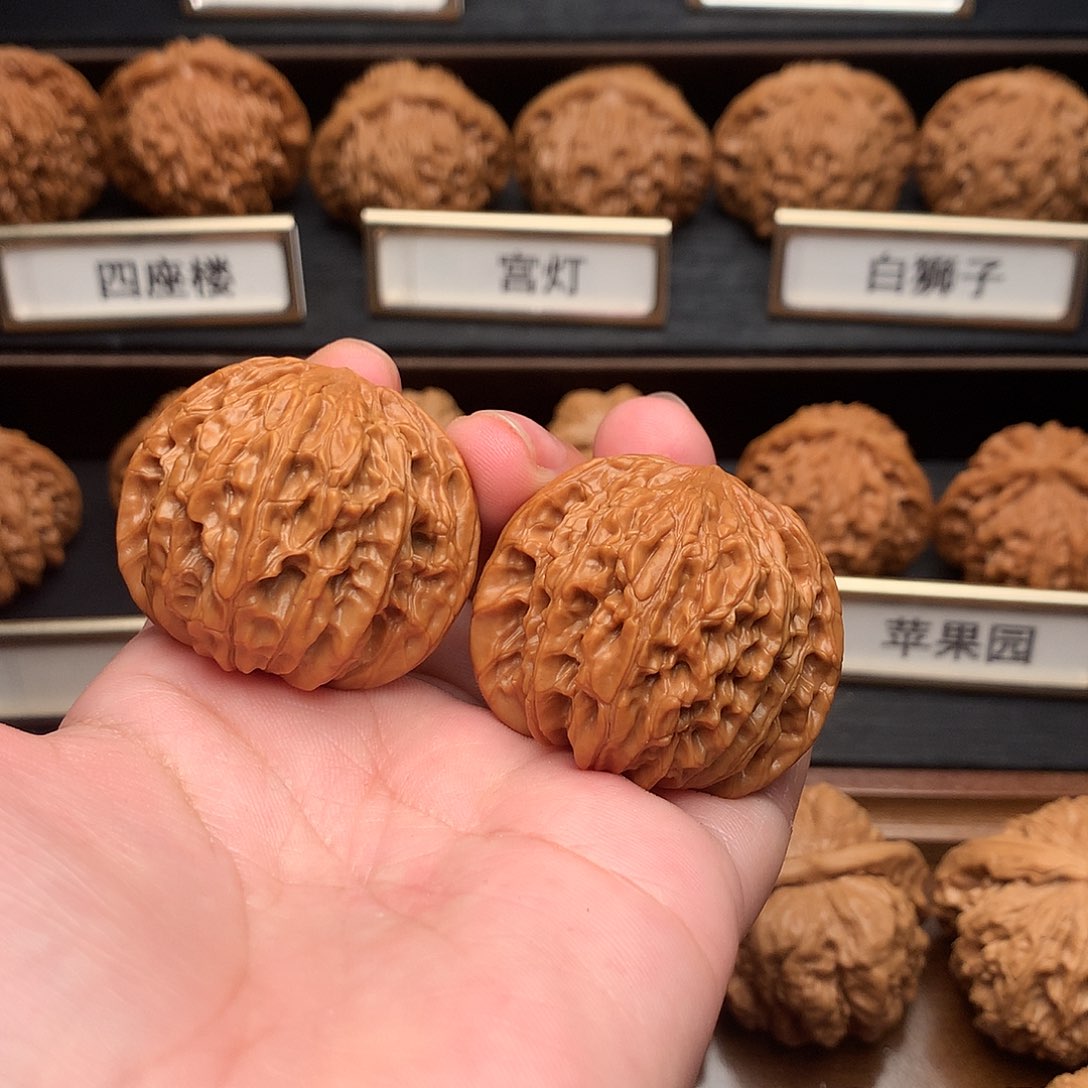 文玩核桃吊坠48号正磨39+