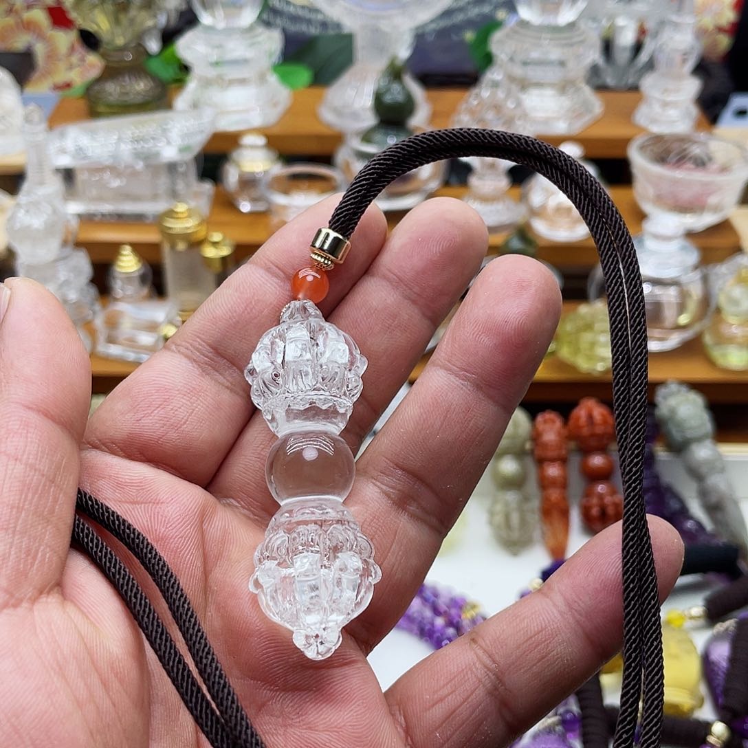 水晶颈饰未镶嵌吊坠