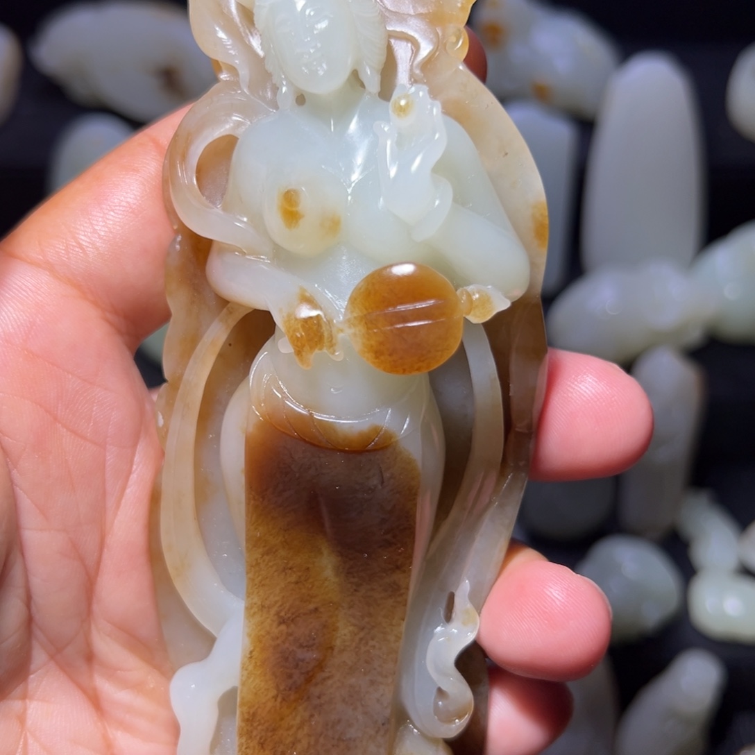 颈饰未镶嵌和田玉