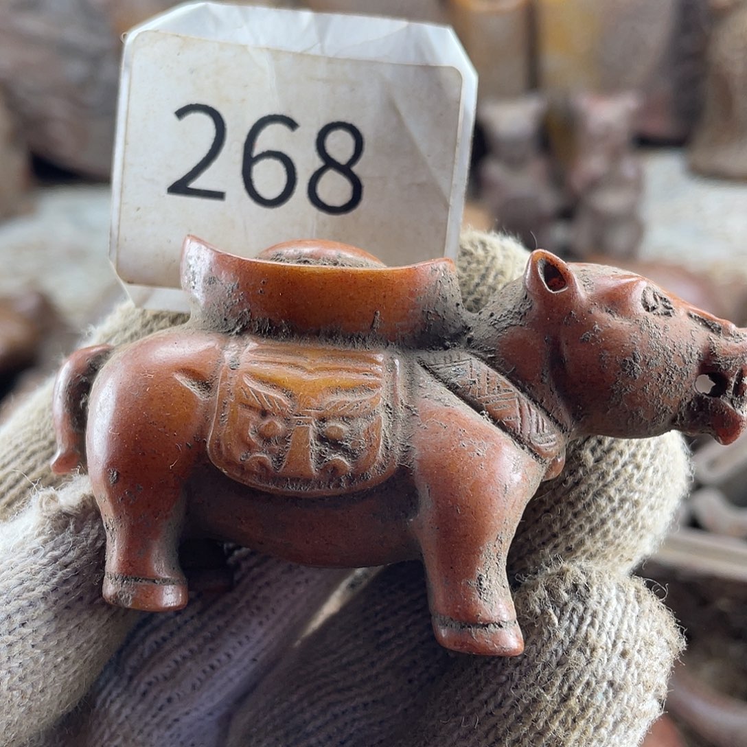 昵***喃和田玉（糖玉）未镶嵌挂件