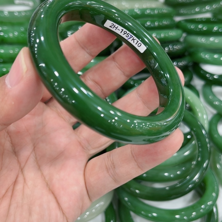 和田玉手镯未镶嵌紫*?58.5～0