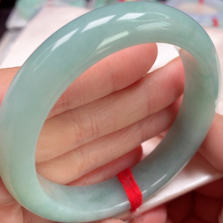 翡翠手镯未镶嵌冰满绿25号