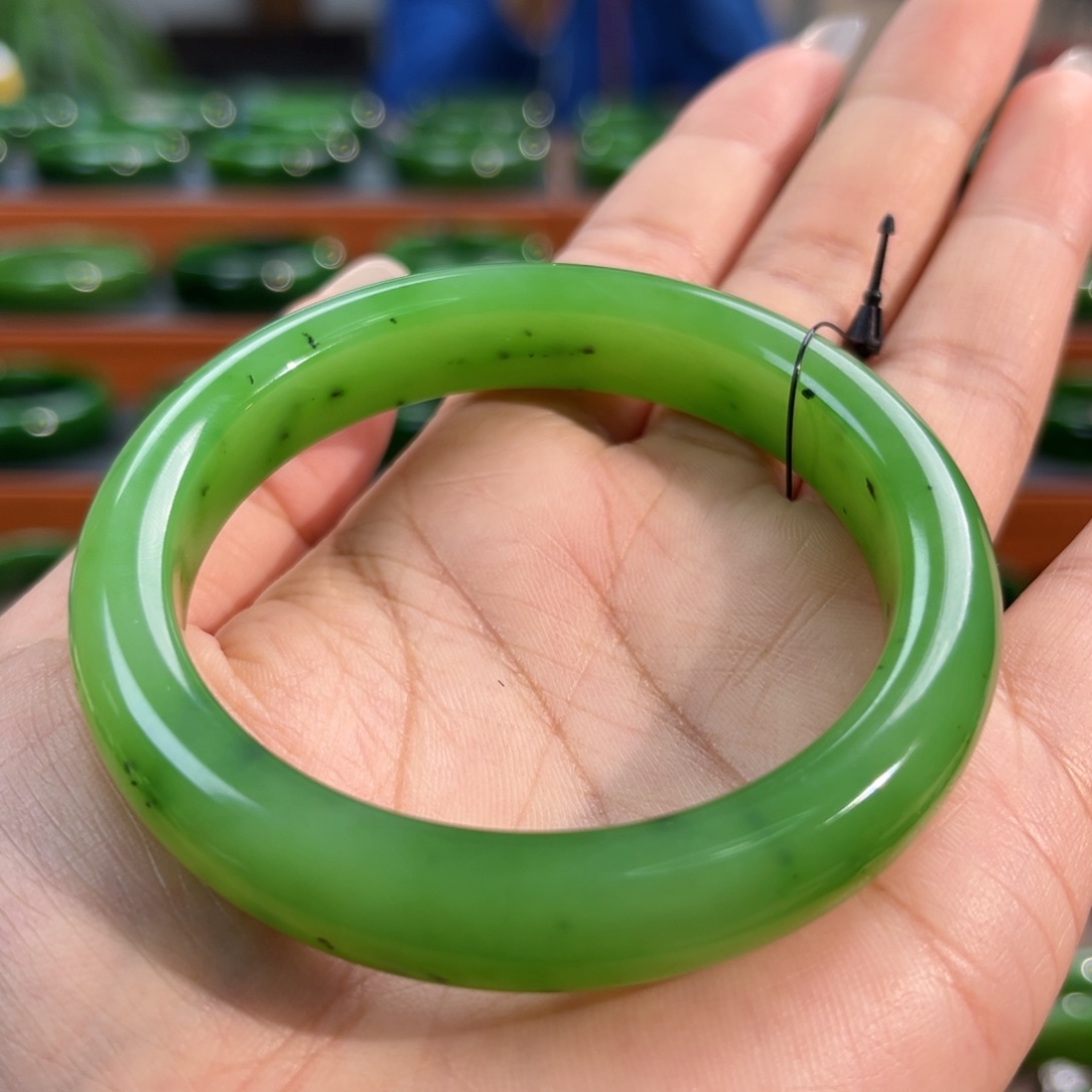 未镶嵌手镯和田玉5354