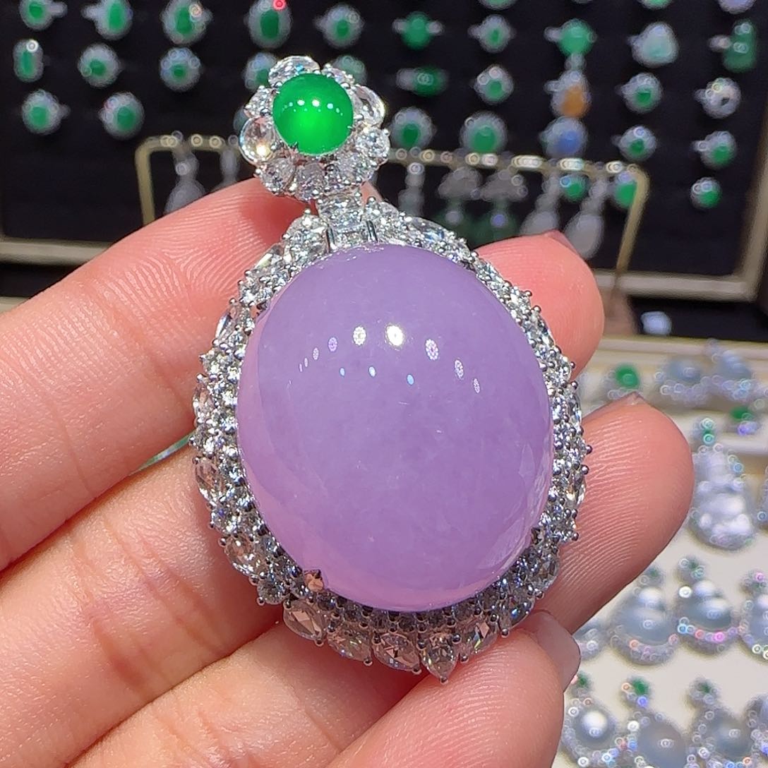 翡翠吊坠(不含链)18K金镶嵌吊坠