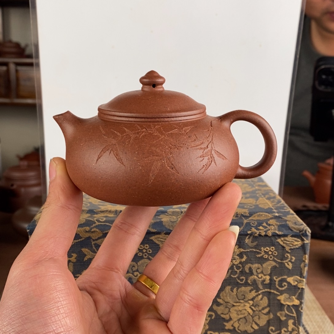 紫砂茶壶宜兴紫砂工艺美术精品