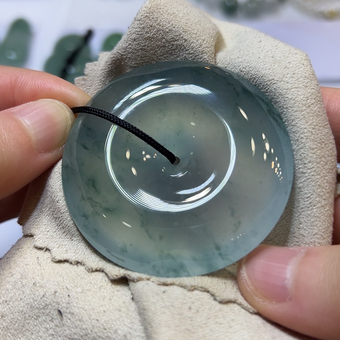 未镶嵌定制翡翠挂件