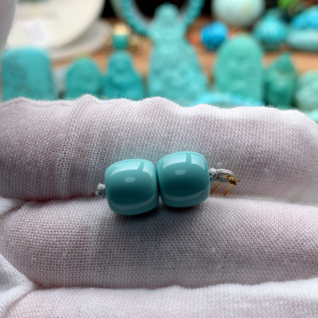 绿松石颈饰未镶嵌