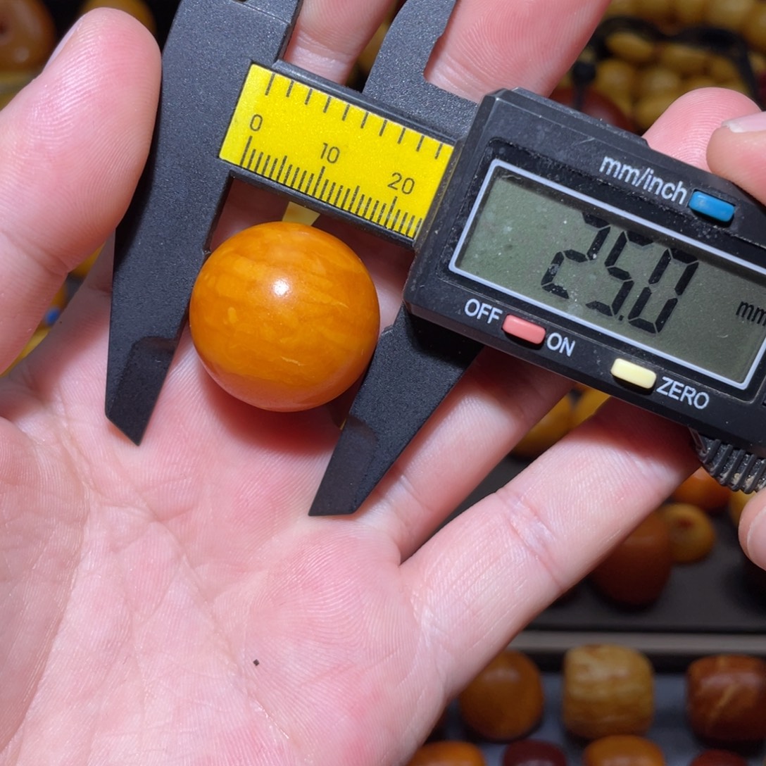 琥珀未镶嵌裸石苹果珠