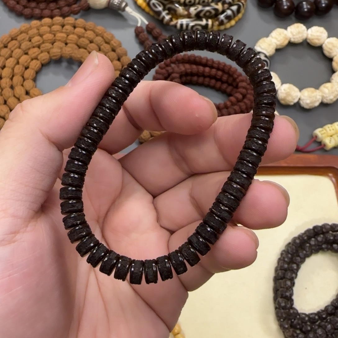 椰蒂把件雕刻嘎6.3×3mm