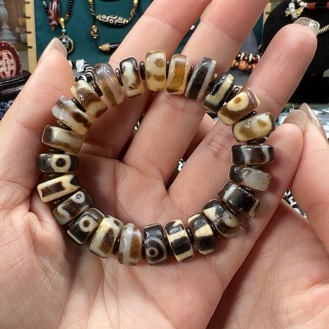 玛瑙/玉髓未镶嵌珠宝半成品老料堕珠满贯手串