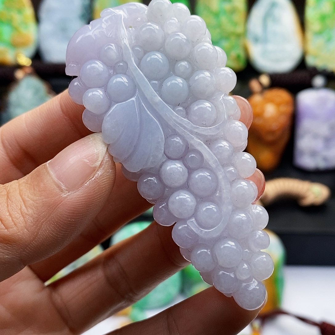 颈饰未镶嵌翡翠翡翠A货一物一证