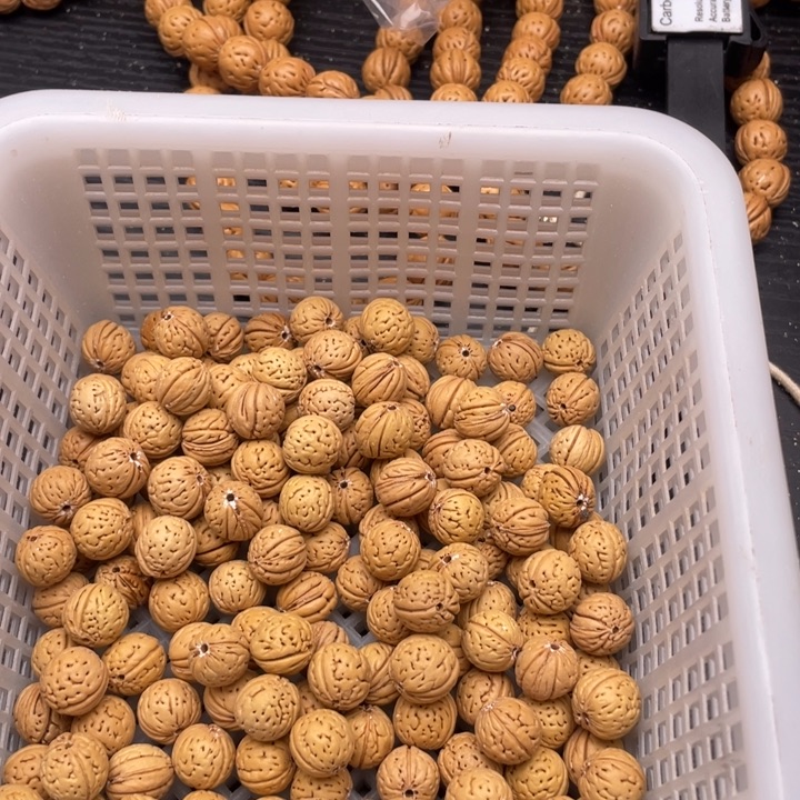 爆***走核桃手串/手链私人定制不退不换150