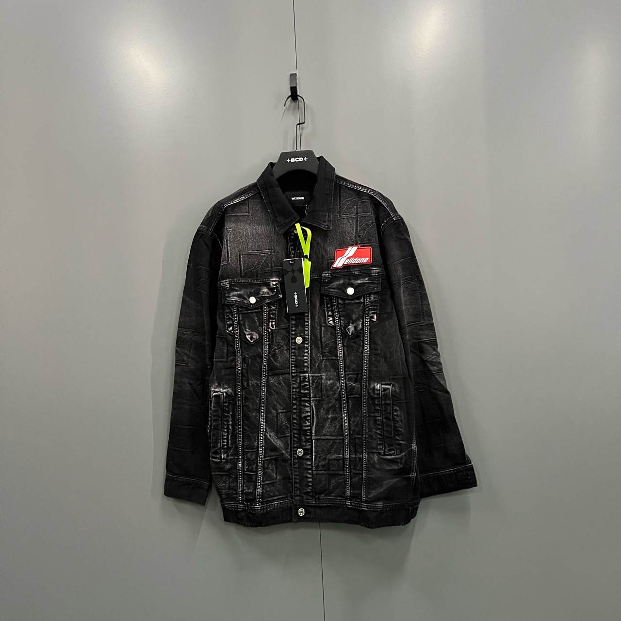 全新未使用 WE11 DONE （jp）222 水洗做旧磨白徽标牛仔外套 M码