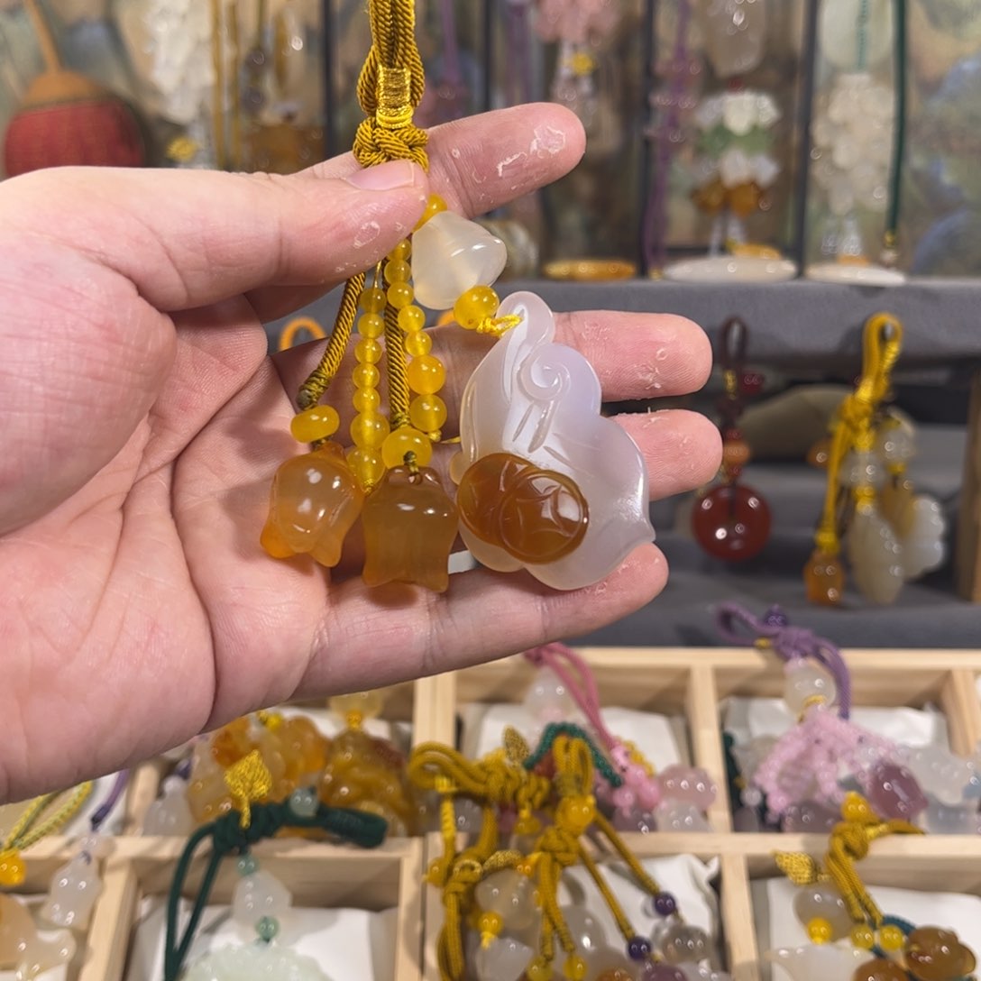 玛瑙/玉髓车挂未镶嵌高货