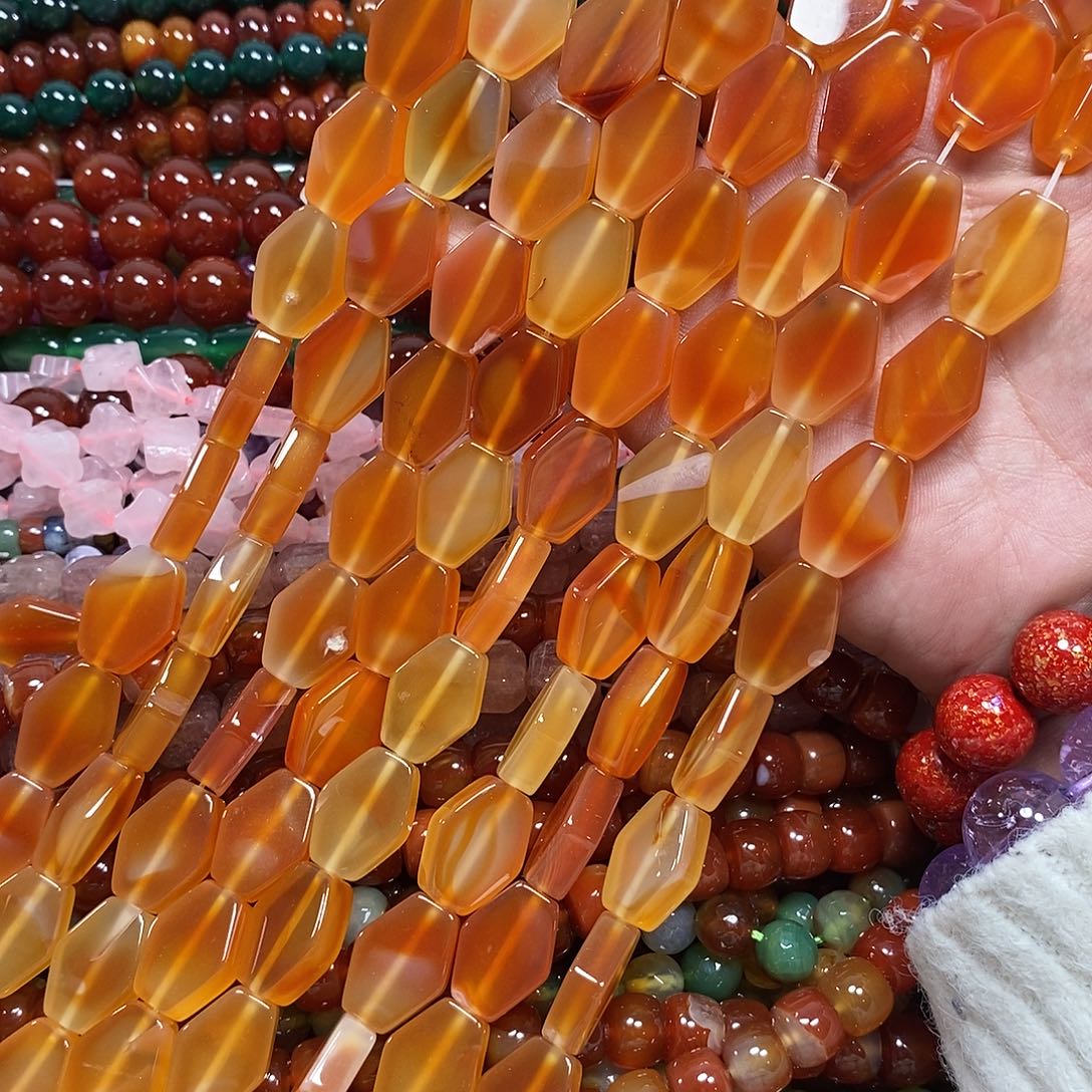 玛瑙/玉髓未镶嵌珠宝半成品玛瑙菱形一条卡15*20mm