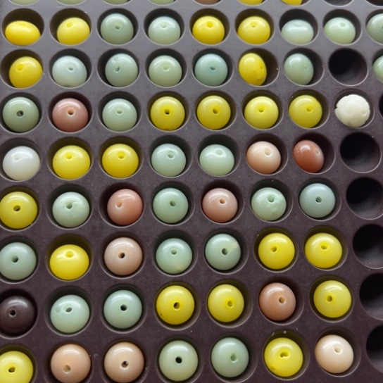 吊坠白玉菩提瑕疵算盘177颗