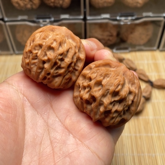 【闪购商品】把件文玩核桃天地………