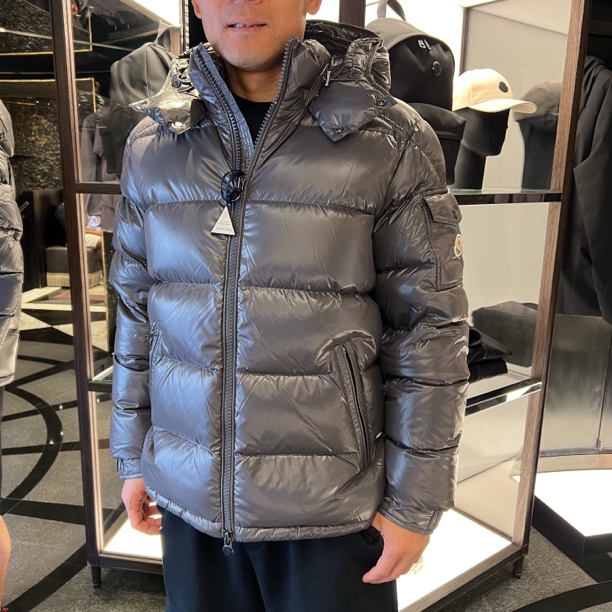未使用 MONCLER/蒙口 蒙口男士短款羽绒服 正常版型 经典maya玛雅