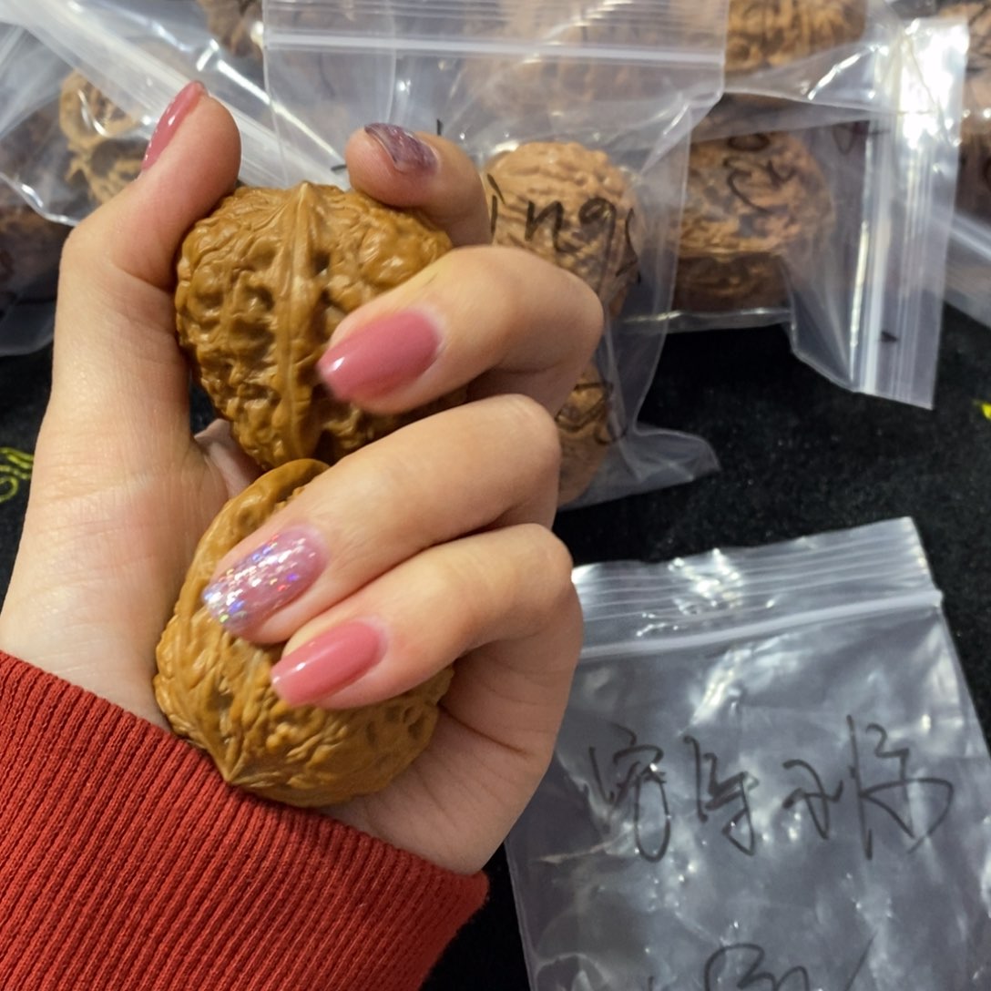 猴头核桃吊坠宠**惊门墩100