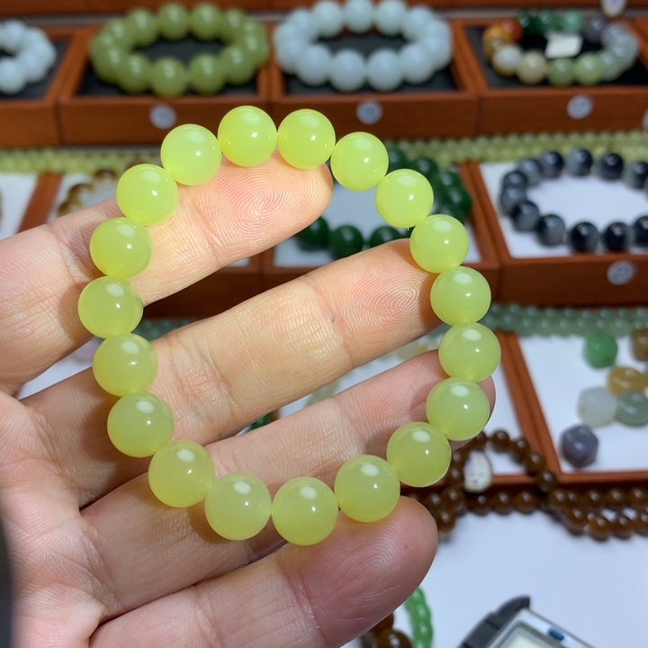 和田玉手串未镶嵌