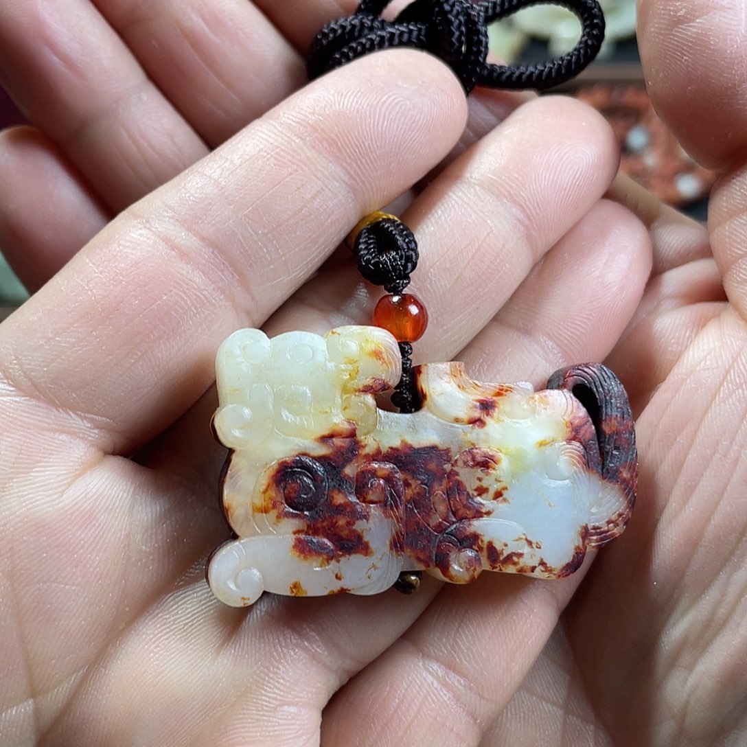 和田玉（糖玉）挂件未镶嵌