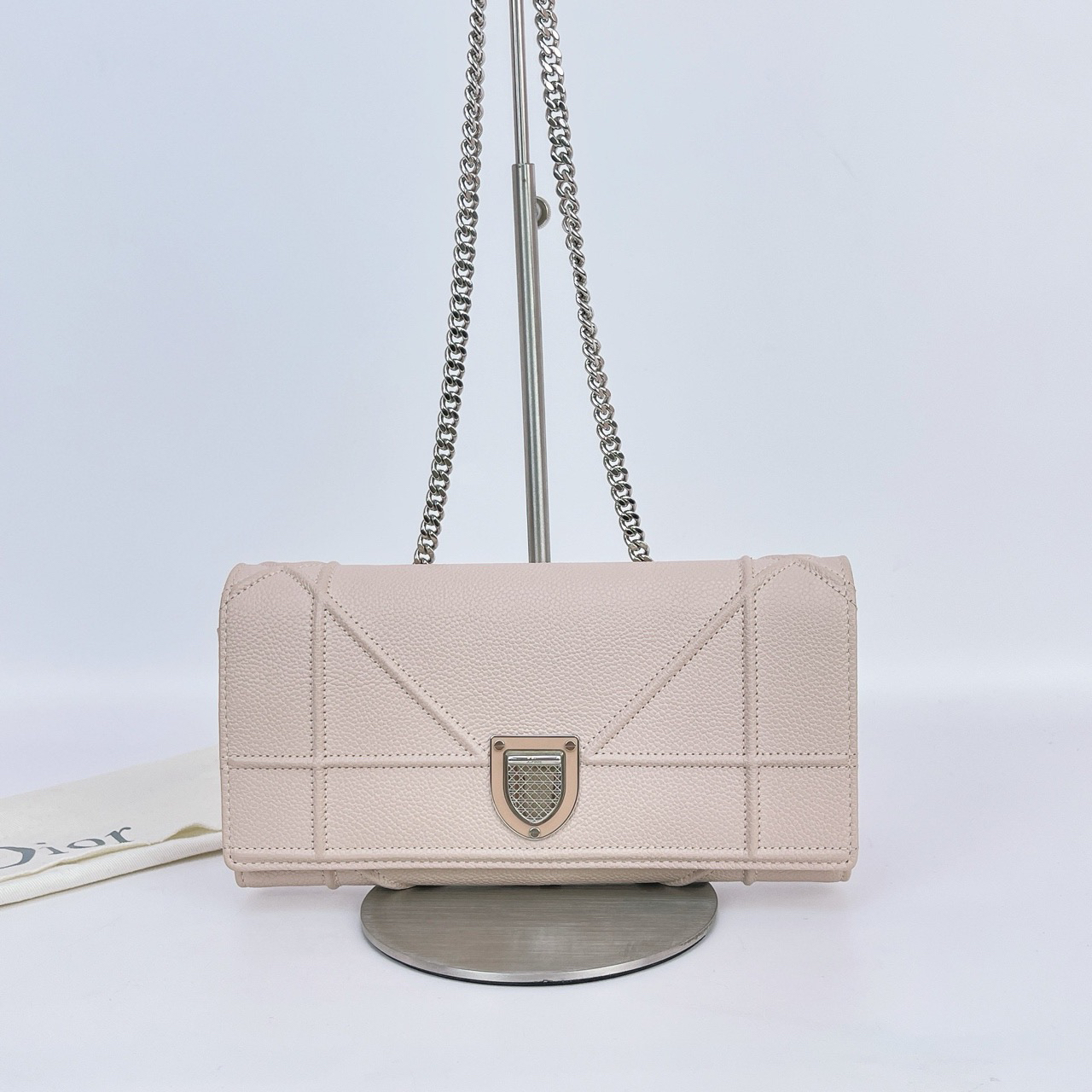 95新 DIOR/迪奥 迪奥 粉色链条斜挎包底长21 M793