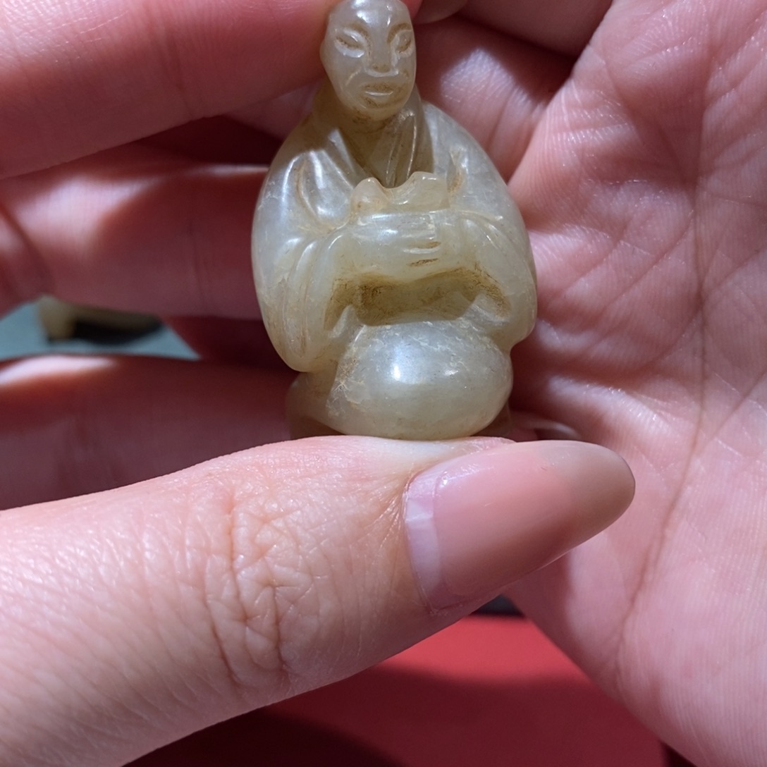 和田玉珠子未镶嵌溶****）