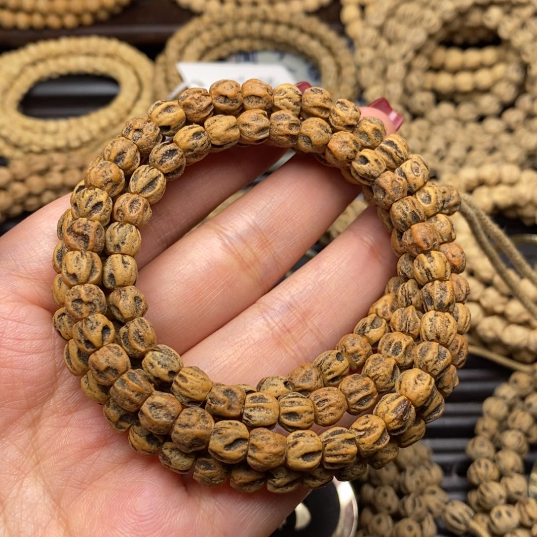 柏香籽/百香籽吊坠