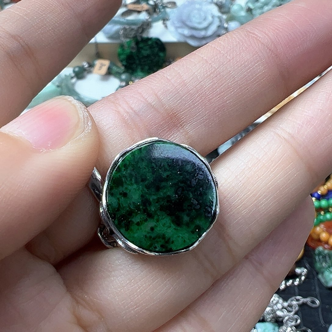 翡翠戒指未镶嵌￥*猫