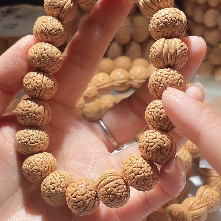 瓦****吊坠桃核桃核手串玲珑塔34