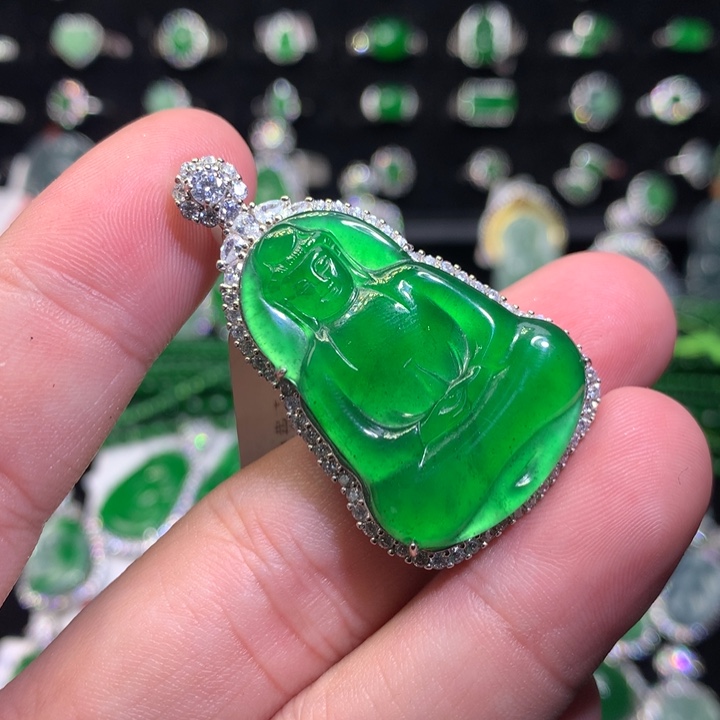 【闪购商品】翡翠颈饰银S925镶嵌观音