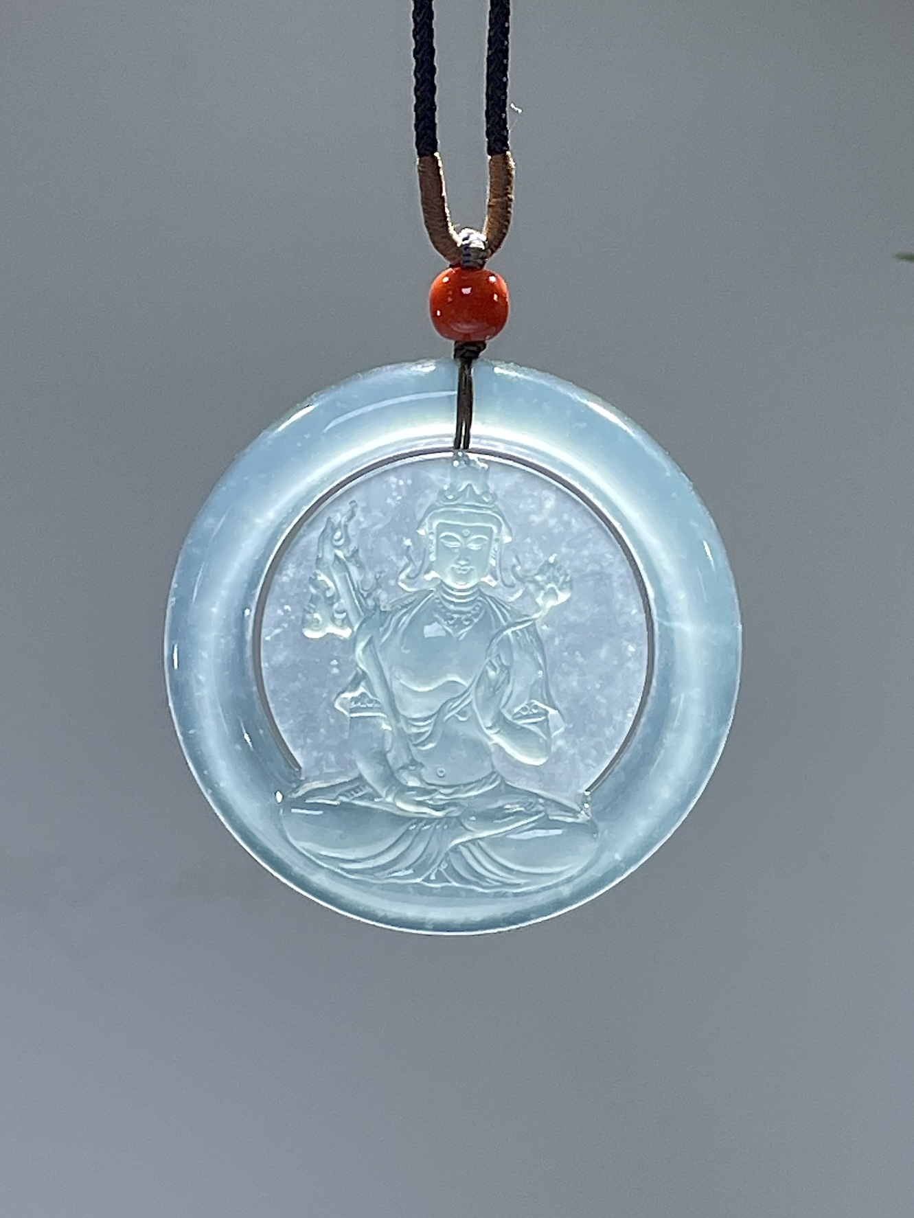 高冰虚空藏菩萨吊坠