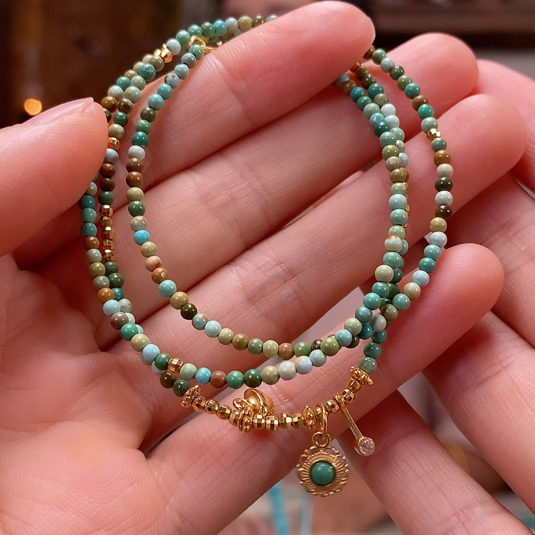 未镶嵌绿松石珠宝奇石