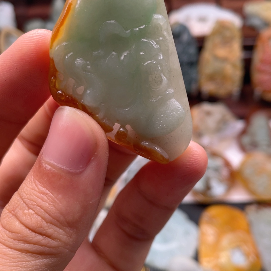 定制翡翠未镶嵌翡翠